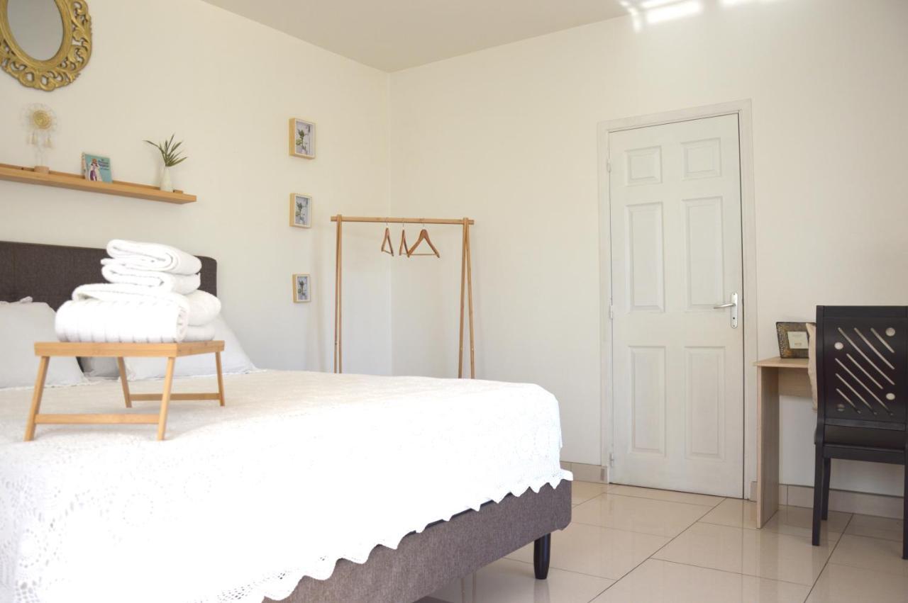 La Maison Blanche, Luxurious & Comfy 帕皮提 外观 照片